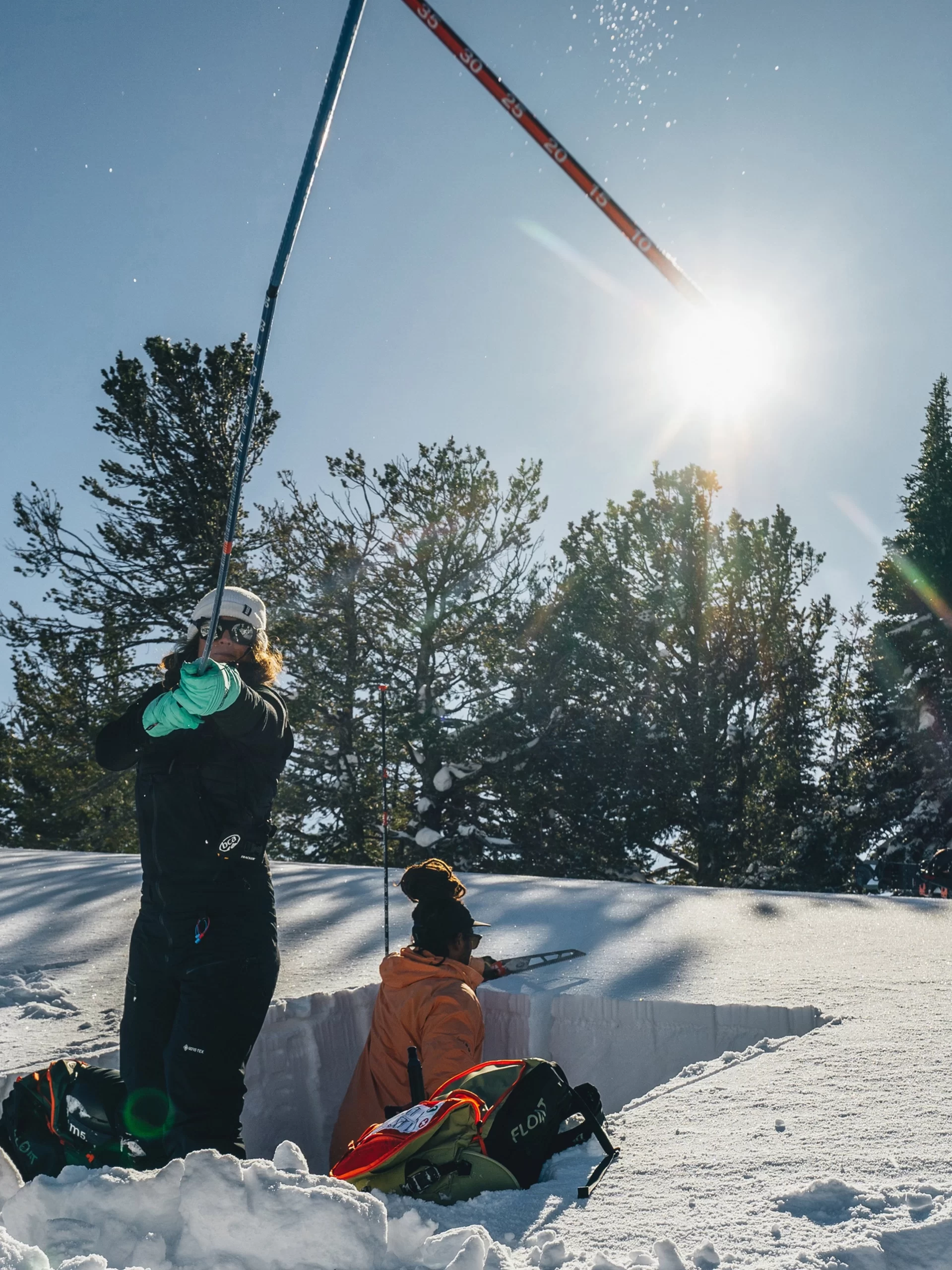 avalanche snow pit probe size